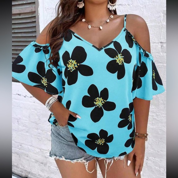 Plus boho hot pink floral print cold shoulder blouse - Picture 8 of 15